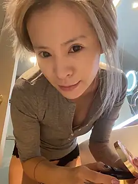 miumiu-66 online show from February 12, 8:31 am