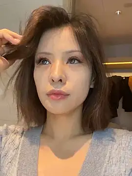 miumiu-66 online show from June 6, 4:23 pm