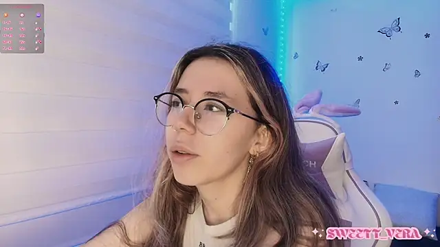 Snapshot of sweettvera chatting on October 19, 12:50 pm sweettvera online show from October 19, 12:50 pm