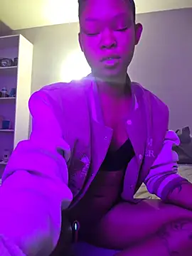 tokyobelle online show from June 2, 1:35 pm
