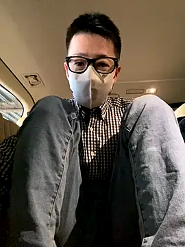 Snapshot of Take1668 chatting on November 22, 6:01 am Take1668 online show from November 22, 6:01 am