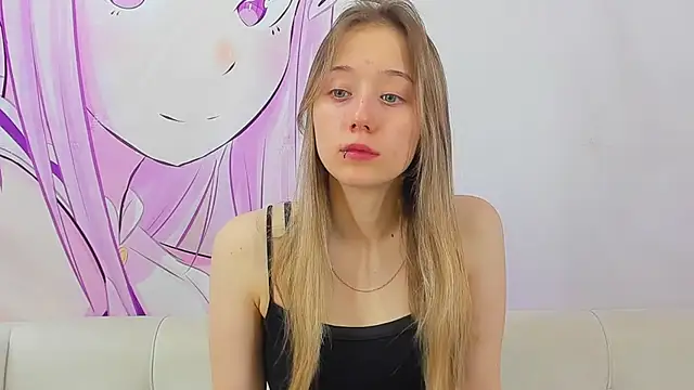 Angel Leeks online show from September 24, 1:42 am