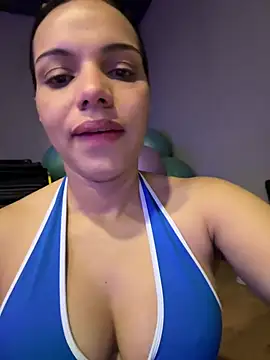 Anavalle online show from May 22, 4:23 pm