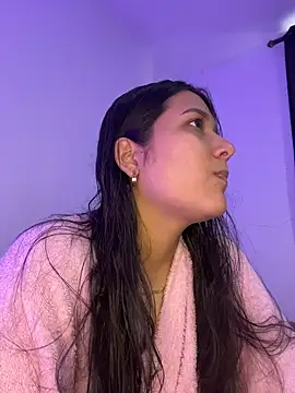 IsabellaJoness  online show from February 18, 8:05 pm