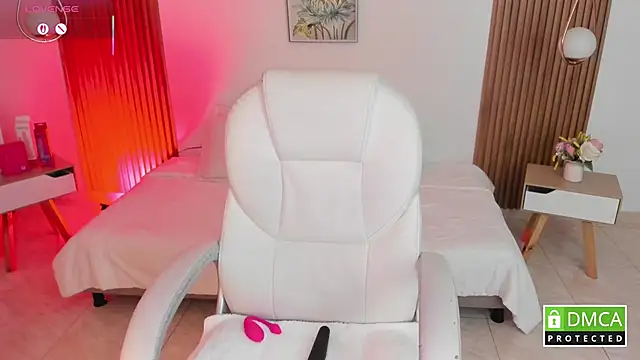 Snapshot of Nallah_ chatting on October 28, 3:32 am Nallah online show from October 28, 3:32 am