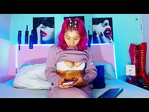 mylygrey online show from March 9, 2:10 pm