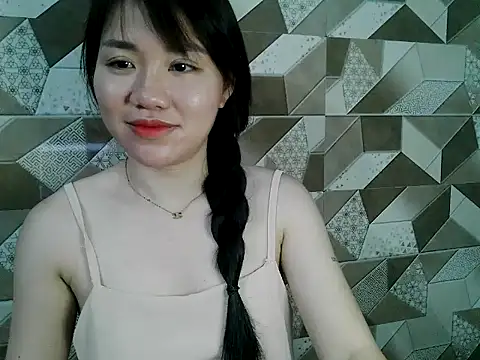 Snapshot of Ara4865 chatting on October 1, 4:24 pm Ara4865 online show from October 1, 4:24 pm