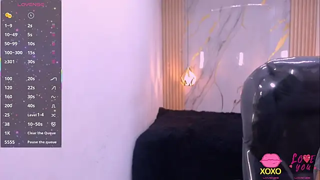 Snapshot of kat_96_ chatting on November 11, 7:14 pm kat 96 online show from November 11, 7:14 pm