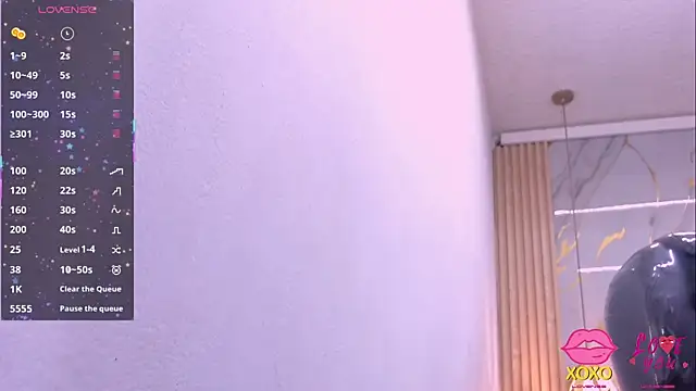 Snapshot of kat_96_ chatting on November 13, 7:24 pm kat 96 online show from November 13, 7:24 pm