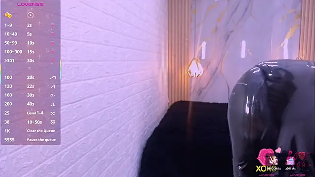 Snapshot of kat_96_ chatting on November 15, 7:54 pm kat 96 online show from November 15, 7:54 pm