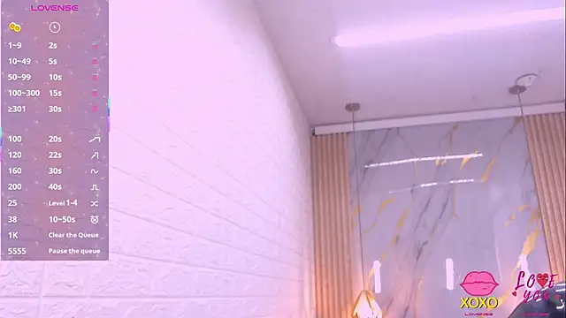 Snapshot of kat_96_ chatting on November 30, 7:29 pm kat 96 online show from November 30, 7:29 pm