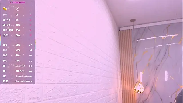 Snapshot of kat_96_ chatting on December 4, 6:38 pm kat 96 online show from December 4, 6:38 pm