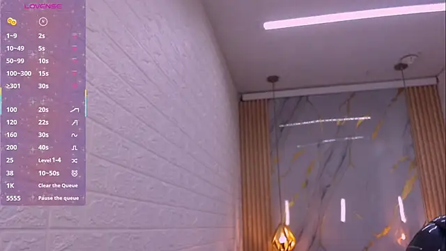 Snapshot of kat_96_ chatting on December 5, 6:26 pm kat 96 online show from December 5, 6:26 pm