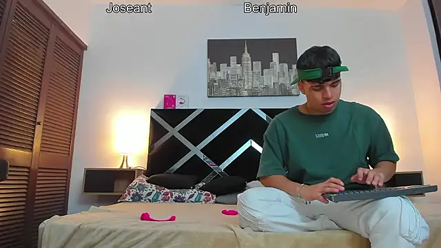 iammariano online show from March 21, 3:00 am