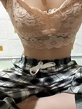 Snapshot of Lover-loverxx chatting on December 3, 4:09 am Lover-loverxx online show from December 3, 4:09 am