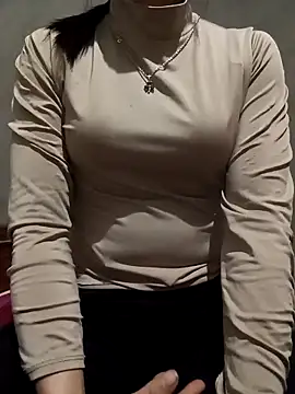 Snapshot of Lover-loverxx chatting on December 5, 12:25 pm Lover-loverxx online show from December 5, 12:25 pm