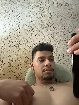 Snapshot of TheMorfinN chatting on December 20, 4:52 am TheMorfinN online show from December 20, 4:52 am