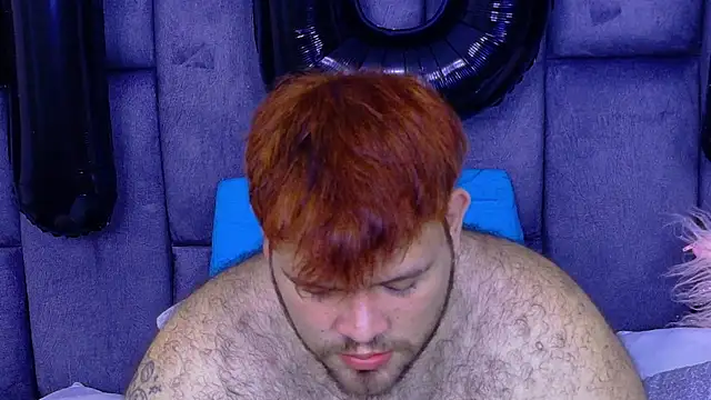 Snapshot of big_bearr chatting on October 17, 12:36 am big bearr online show from October 17, 12:36 am