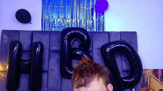 Snapshot of big_bearr chatting on October 18, 9:26 pm big bearr online show from October 18, 9:26 pm