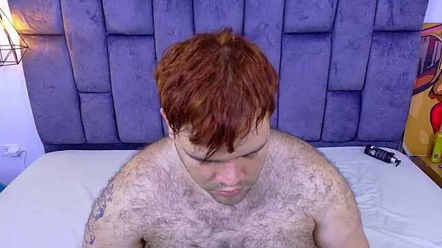 Snapshot of big_bearr chatting on October 24, 9:00 pm big bearr online show from October 24, 9:00 pm