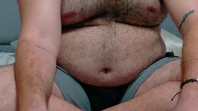 Snapshot of big_bearr chatting on November 15, 10:48 pm big bearr online show from November 15, 10:48 pm