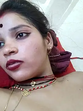 Snapshot of Mahek_love143 chatting on June 7, 11:47 am Mahek love143 online show from June 7, 11:47 am