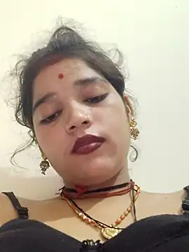 Snapshot of Mahek_love143 chatting on June 18, 10:36 pm Mahek love143 online show from June 18, 10:36 pm