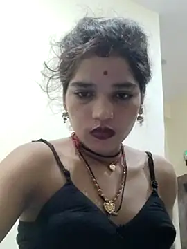 Snapshot of Mahek_love143 chatting on June 20, 11:40 pm Mahek love143 online show from June 20, 11:40 pm