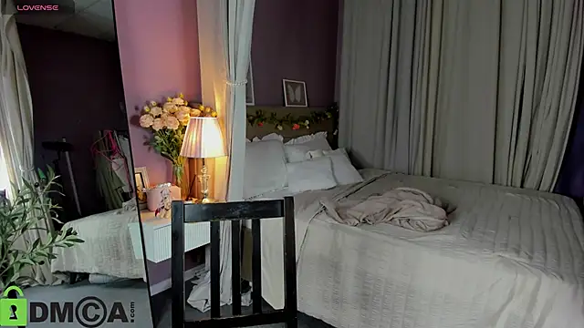 Al1ice Moures online show from February 18, 1:34 am