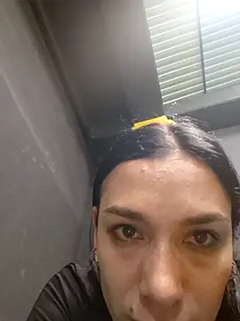 Coraline  dk2 online show from October 1, 12:11 pm