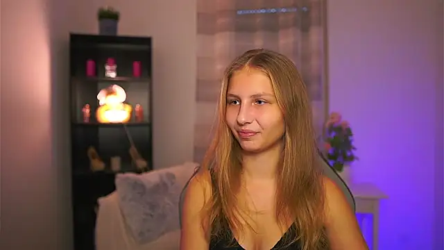 Snapshot of emmie_murray chatting on November 29, 2:20 pm emmie murray online show from November 29, 2:20 pm