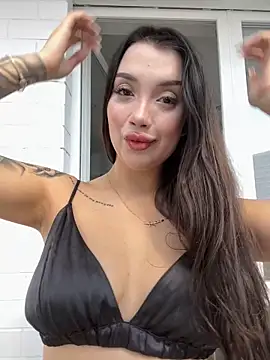 kiss Lissa online show from September 26, 9:35 am