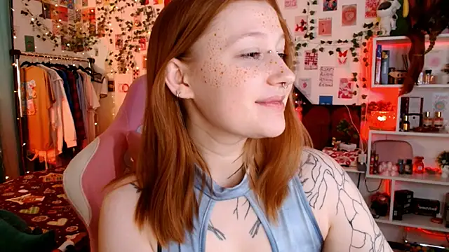 Ayla Hicks online show from January 7, 6:54 pm