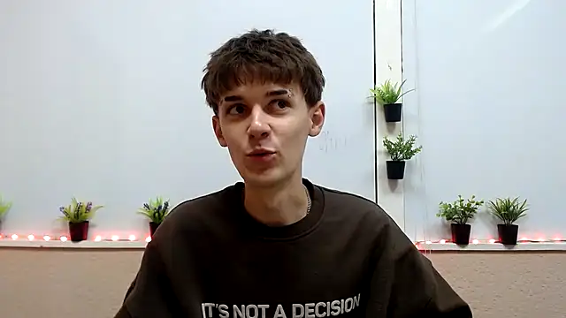 Hoot Dude  online show from October 28, 2:31 pm