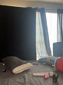 Snapshot of YeahhhitsBreezy chatting on February 28, 9:38 pm YeahhhitsBreezy online show from February 28, 9:38 pm