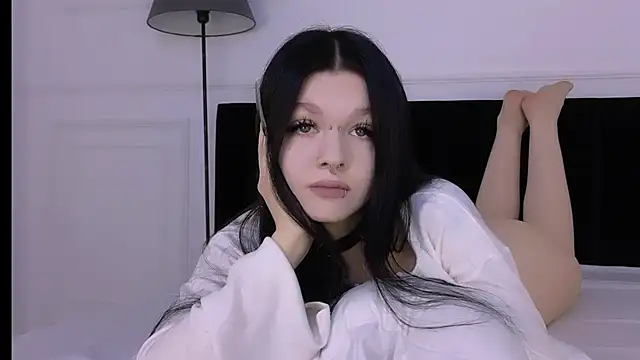 NoraAddams online show from October 28, 2:48 am