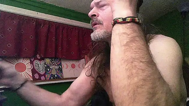 HippieDad333 online show from April 3, 4:54 am