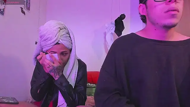 Dirty Pleasure69 online show from October 31, 7:48 pm