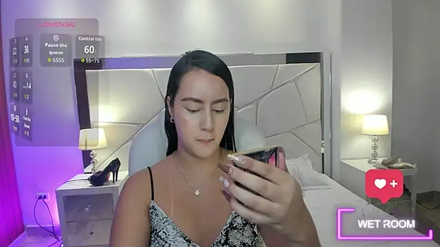 Natasha Kiim  online show from February 5, 4:06 am