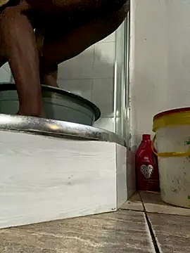 Snapshot of bbc_Balck chatting on September 29, 9:36 am bbc Balck online show from September 29, 9:36 am