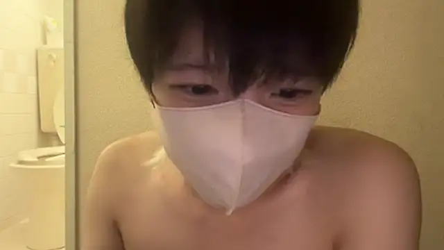 Snapshot of tora3220 chatting on September 28, 4:12 pm tora3220 online show from September 28, 4:12 pm