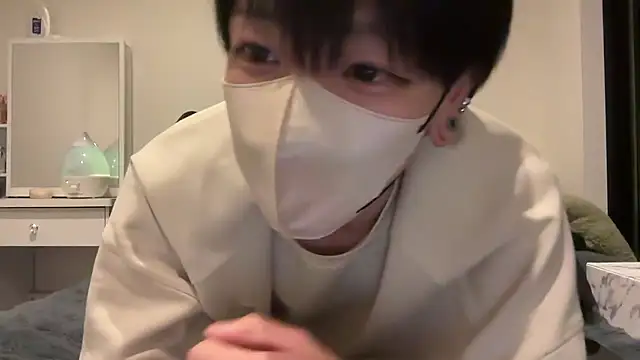 tora3220 online show from February 5, 11:37 am