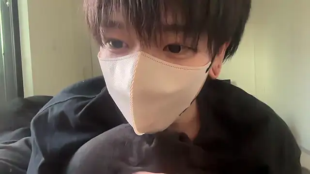 tora3220 online show from April 11, 5:23 am