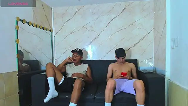 Snapshot of liam_coleman25 chatting on November 9, 4:11 am liam coleman25 online show from November 9, 4:11 am