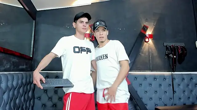 Snapshot of liam_coleman25 chatting on November 30, 4:49 am liam coleman25 online show from November 30, 4:49 am