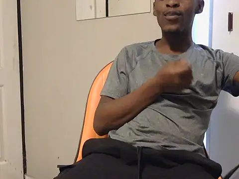 Snapshot of MthondoWeBananaX2 chatting on October 5, 8:51 pm MthondoWeBananaX2 online show from October 5, 8:51 pm