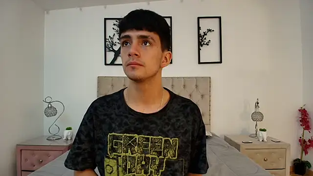 Axel Draven online show from October 2, 11:17 am