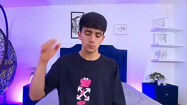 Axel Draven online show from October 15, 11:10 am