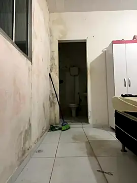 anywiilliane online show from September 27, 8:58 pm