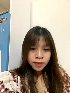 Snapshot of Hanaa07_ chatting on October 17, 12:14 am Hanaa07 online show from October 17, 12:14 am